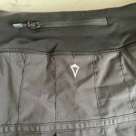 ivivva by Lululemon Set the Pace Skort/Skirt Black Sz 14 Girls/XS Women - Picture 6 of 15